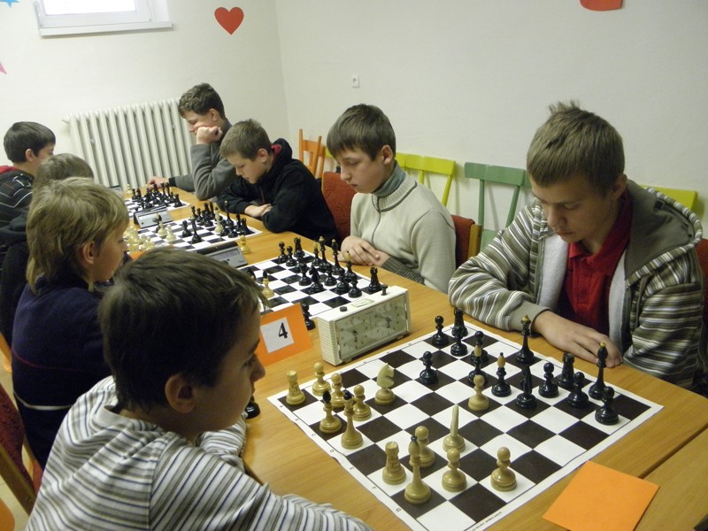 Predvianočný turnaj o kráľa šachu