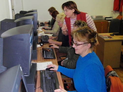 200912161038040.pb240008