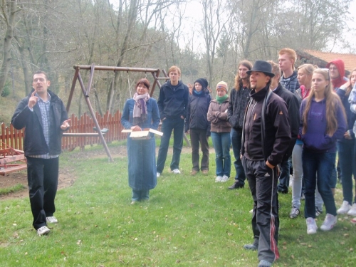 201011081431060.p1010054