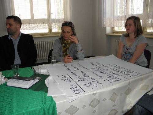 201404081519430.p4020019