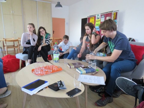 201803051452380.nebezpecny-internet-3