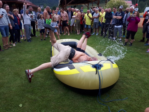 201807091330330.20180706-193246