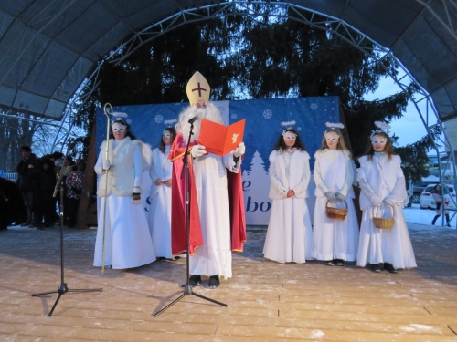 201812030921030.img-1592