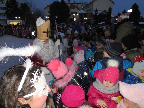 201812030921030.img-1600