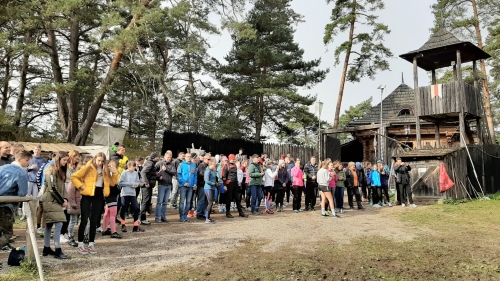 201910081351490.20191008-100848