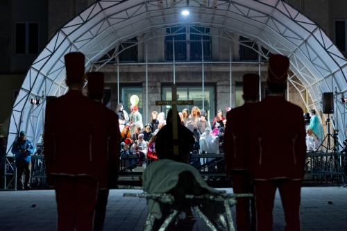 201911070831070.ado-0811