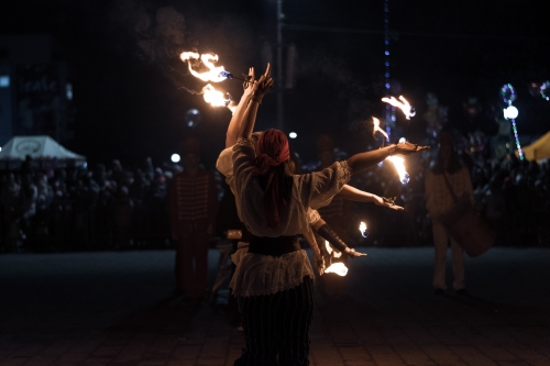 201911070831070.ado-0847