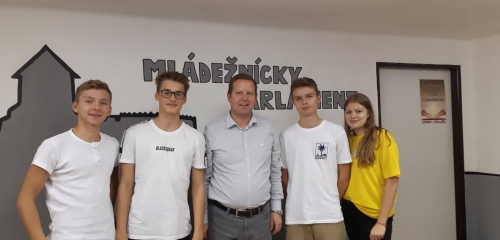 201911081436380.74411233-2479442962332413-7118115626840752128-n