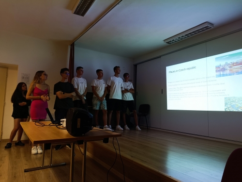 202409051051330.img-20240823-202611