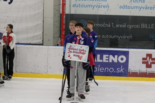 202503031019570.img-2604