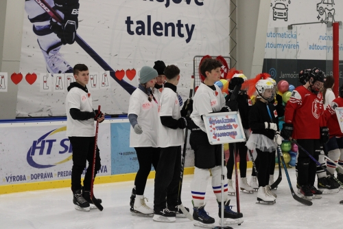 202503031019570.img-2608