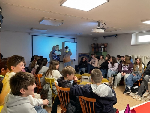 202503210815020.263bce3e-5078-4b31-93ca-ed566b7335b9