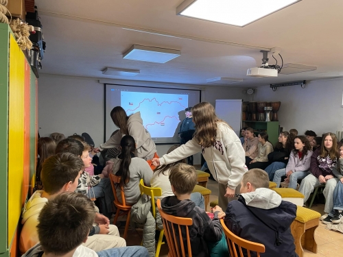 202503210815020.5ddb4ec9-a0a5-48ec-a5c8-e41f4d1fbff6