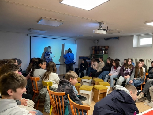 202503210815020.fa12082b-6f95-49c4-85ab-1fb25378e0d9