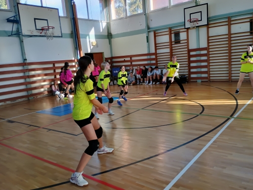 202511241058280.jan-bz