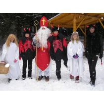 Stretnutie s Mikulášom v lesoparku + turistická sazka